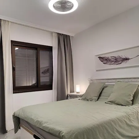 Sunny Paradise Retreat In Golf Del Sur Appartement San Miguel de Abona