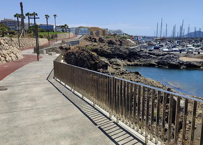 Sunny Paradise Retreat In Golf Del Sur San Miguel de Abona